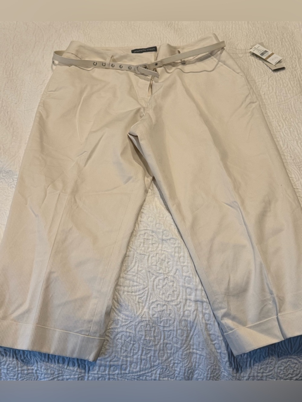 Josephine Chaus ivory pinstriped cuffed crops pants 12 new